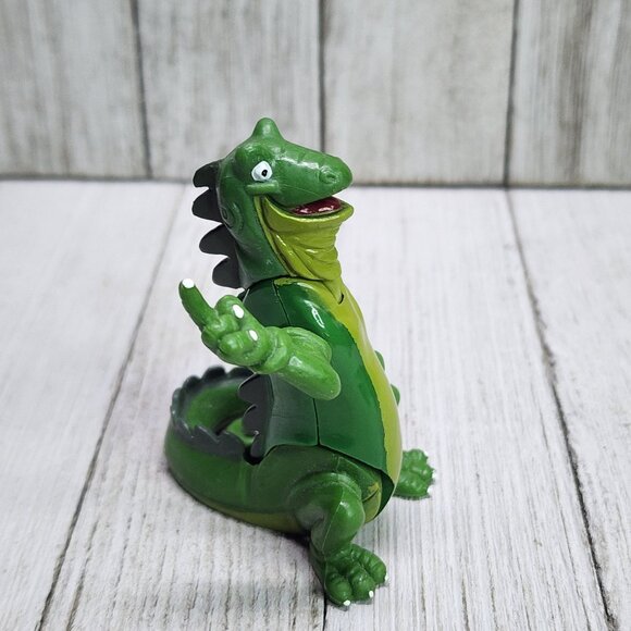 Vintage Rainforest Cafe Iggy Iguana Action Figure 2000 Poseable Green 3'' Tall - Picture 4 of 7